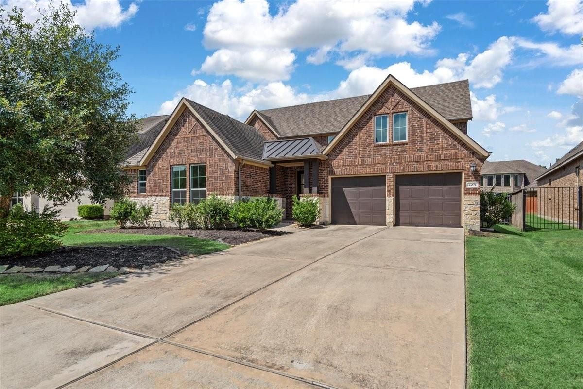 Attached, Exterior, Facade, Brick Facade, Brick Traditional