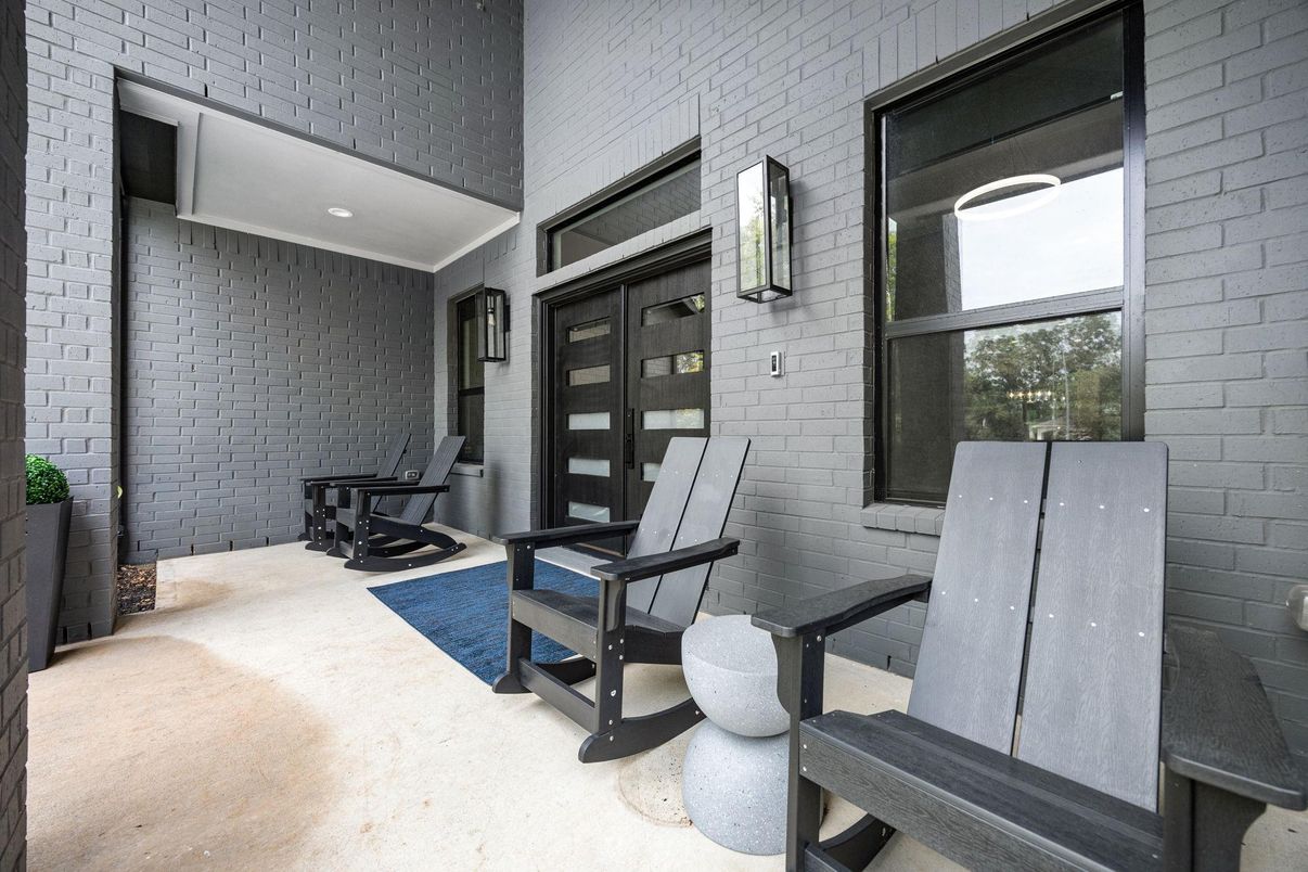 Exterior, Fitness Equipment, Stone Walls