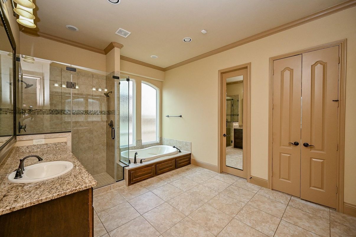 Bathroom, Dual Sink Vanities, Glass Shower, Interior, Recessed Lighting