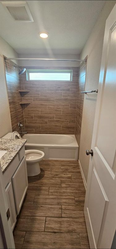 Bathroom, Interior, Recessed Lighting, Wood Texture Flooring