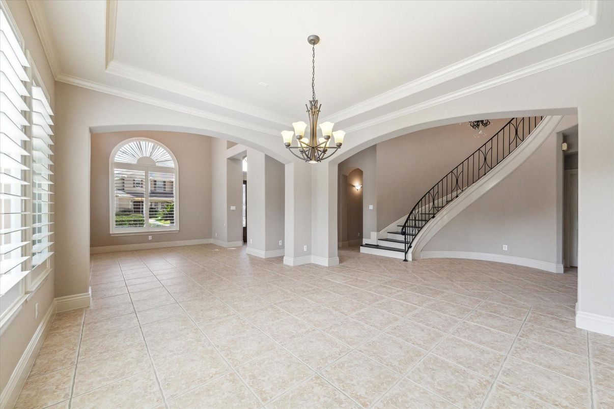 Chandelier, Empty room, Interior