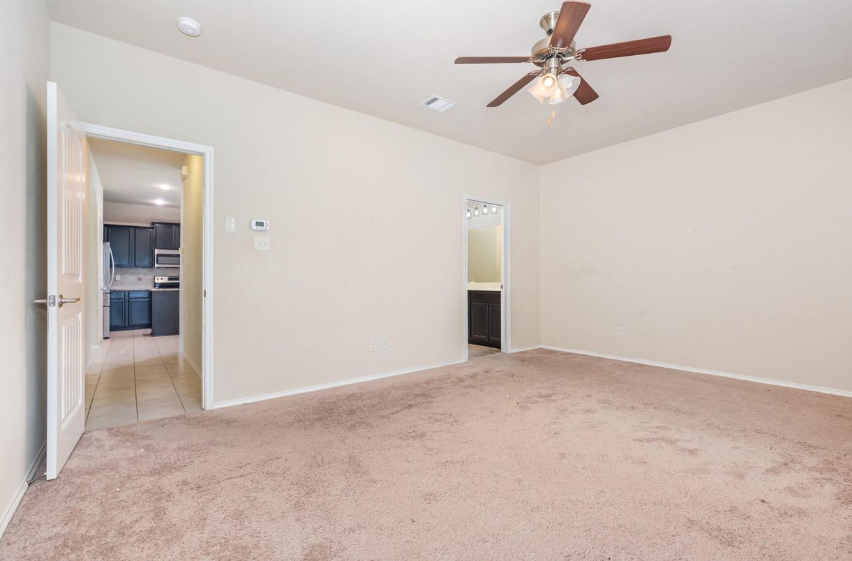 Empty room, Interior, Kitchen, Recessed Lighting