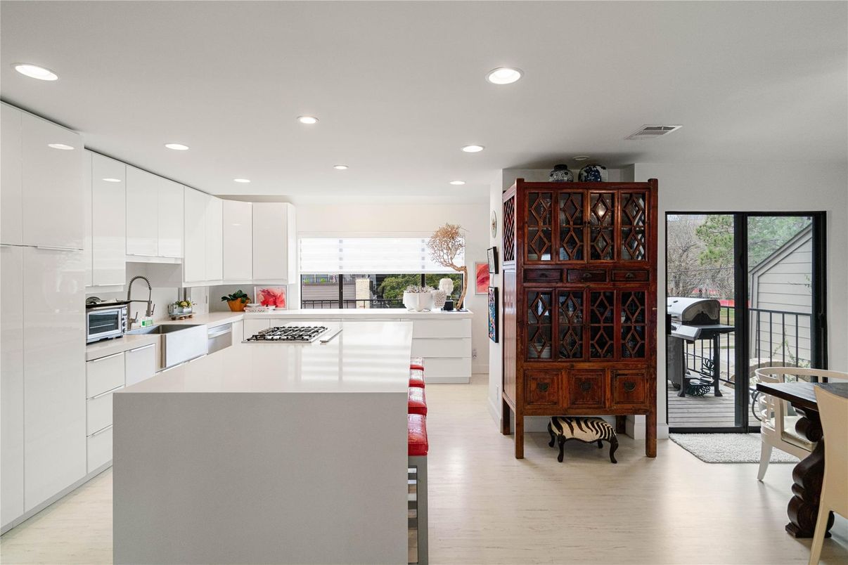 Interior, Kitchen, Recessed Lighting, Wood Texture Flooring