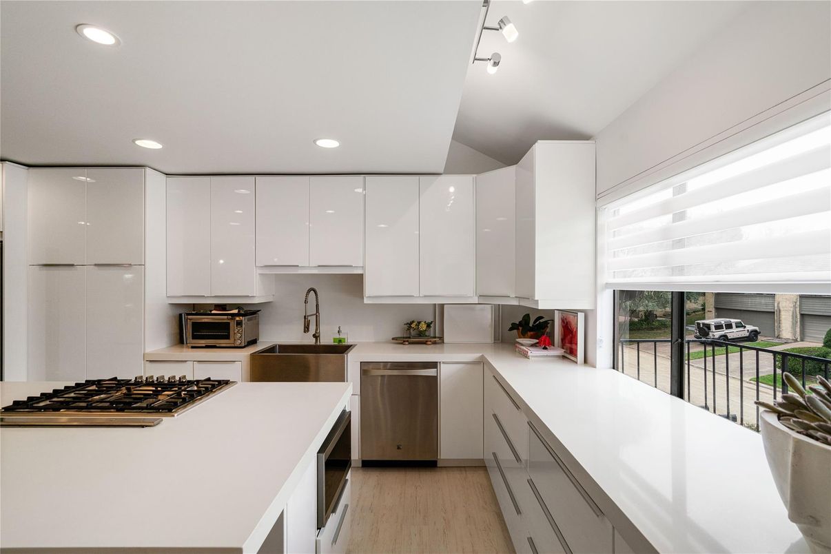 Interior, Kitchen, Recessed Lighting, Stainless Steel Appliances, Wood Texture Flooring