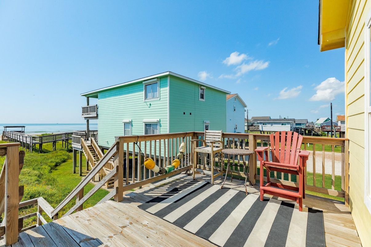 Backyard, Exterior, Water