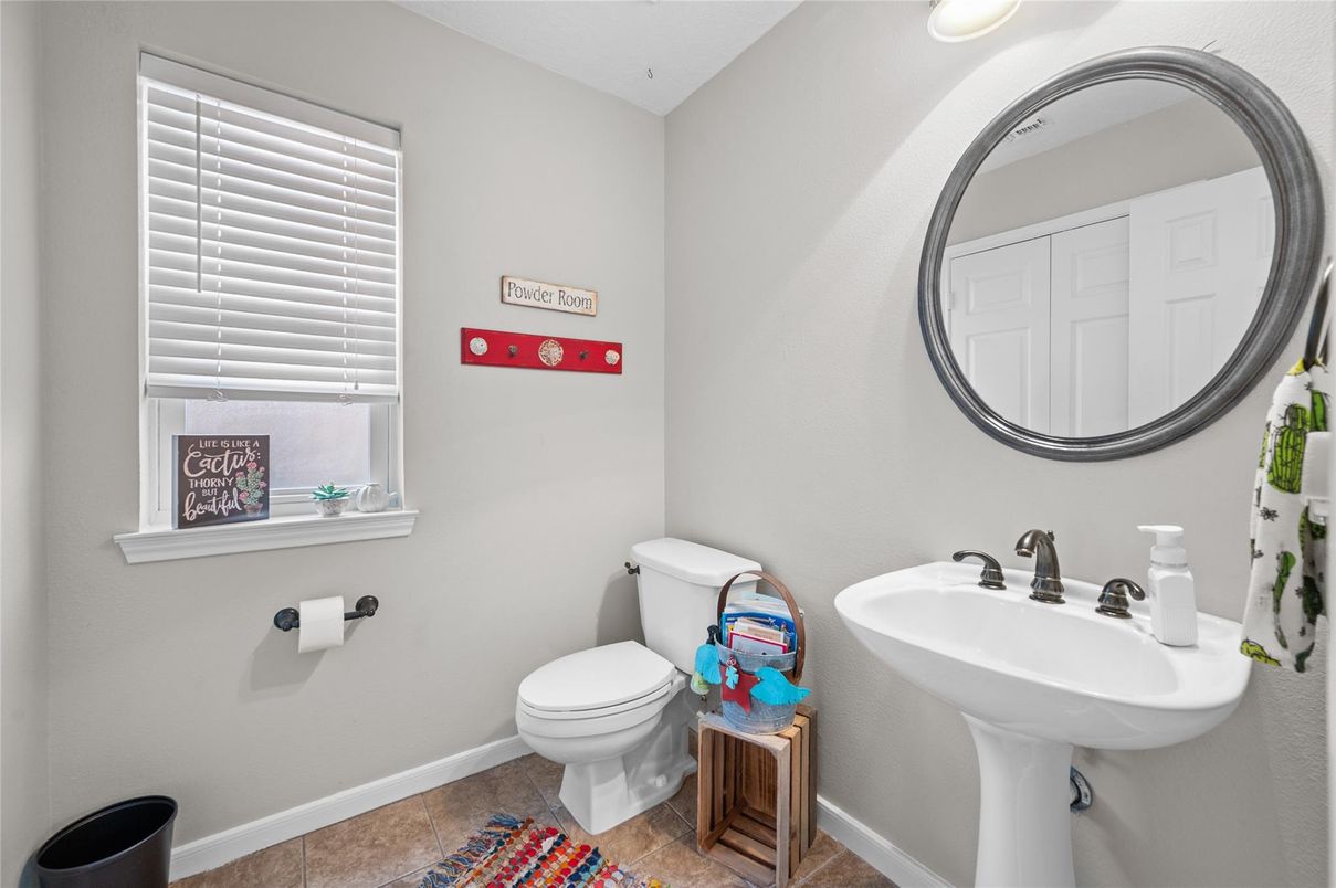 Bathroom, Interior