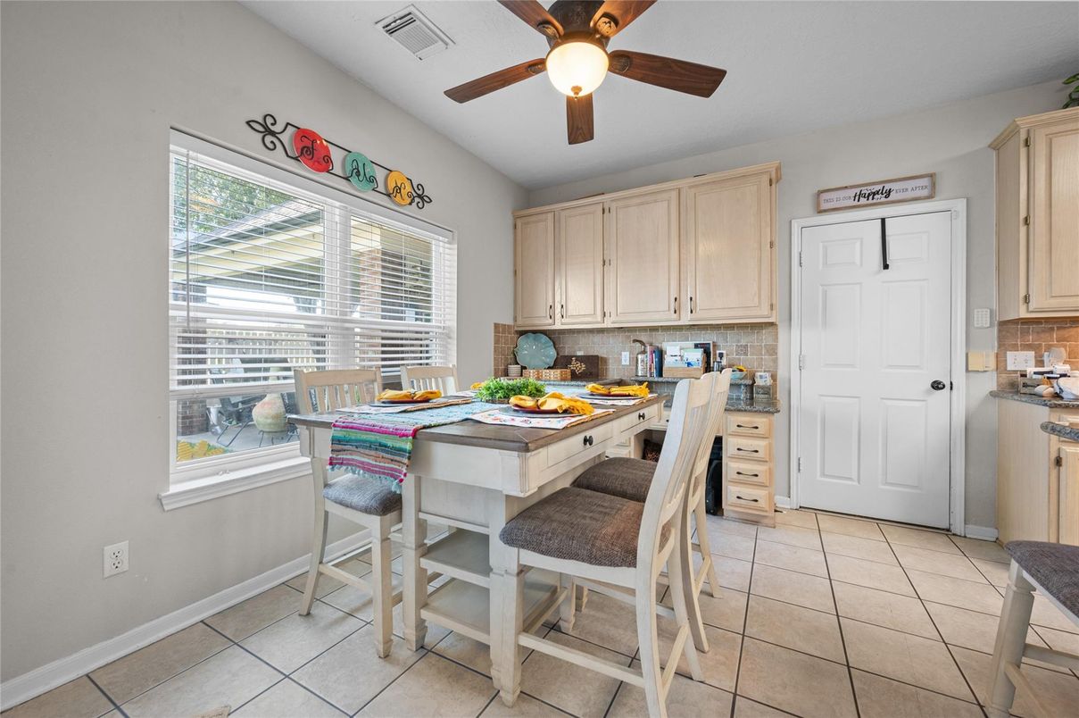 Dining room, Interior, Kitchen