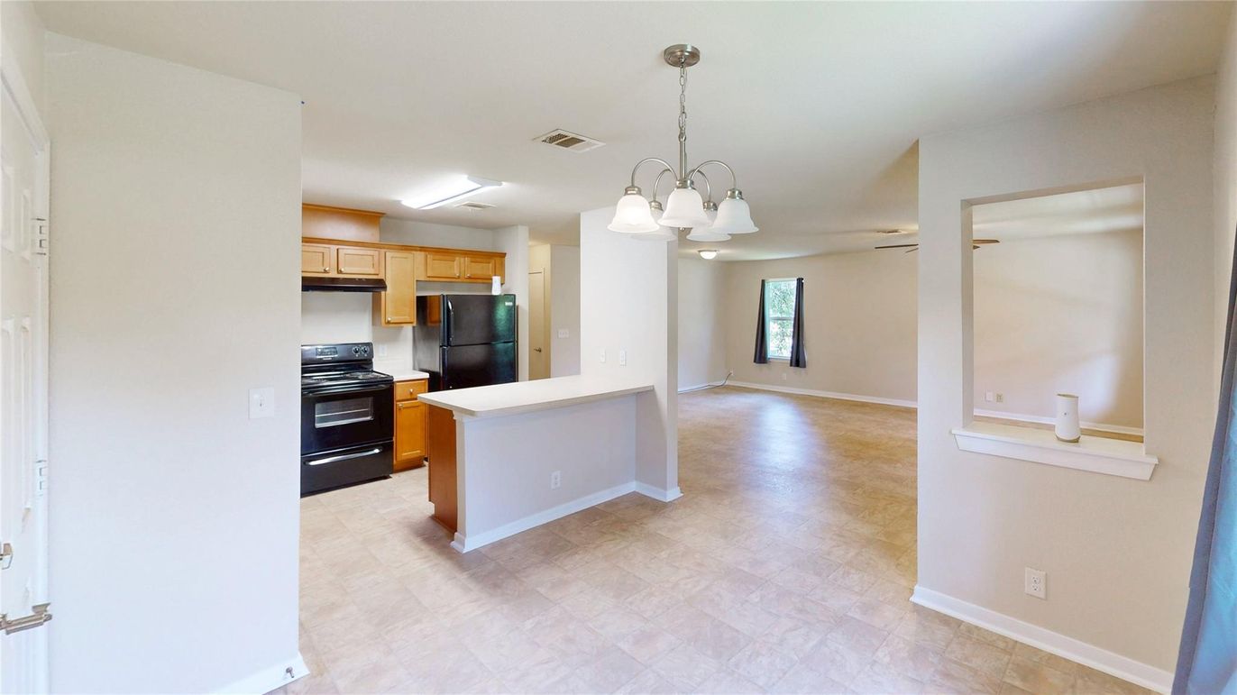 Chandelier, Interior, Kitchen
