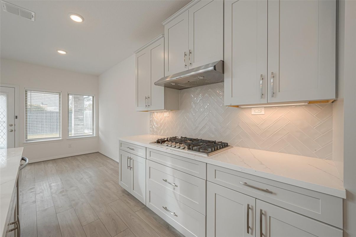 Interior, Kitchen, Recessed Lighting, Wood Texture Flooring