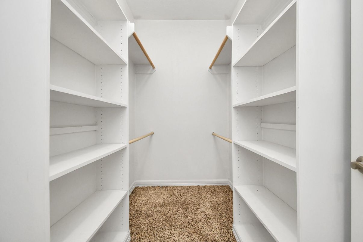 Interior, Walk-in Closets
