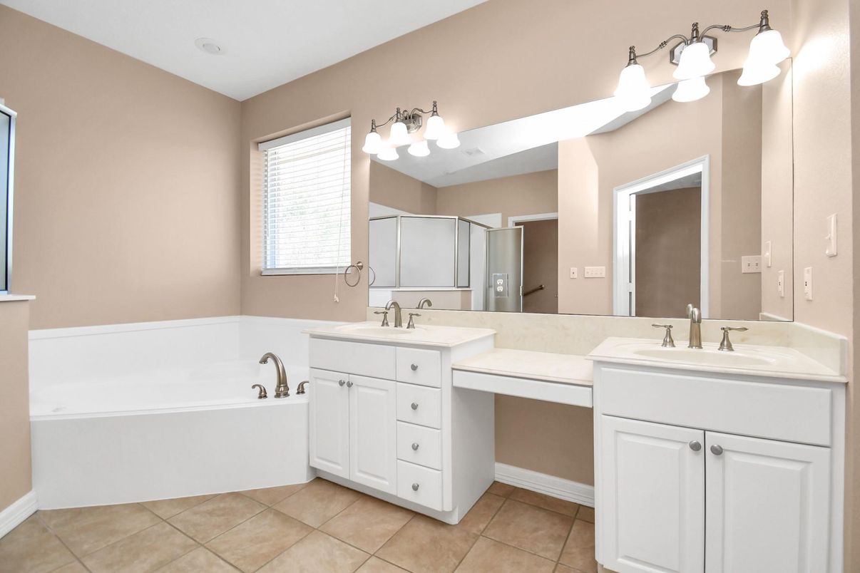 Bathroom, Dual Sink Vanities, Interior