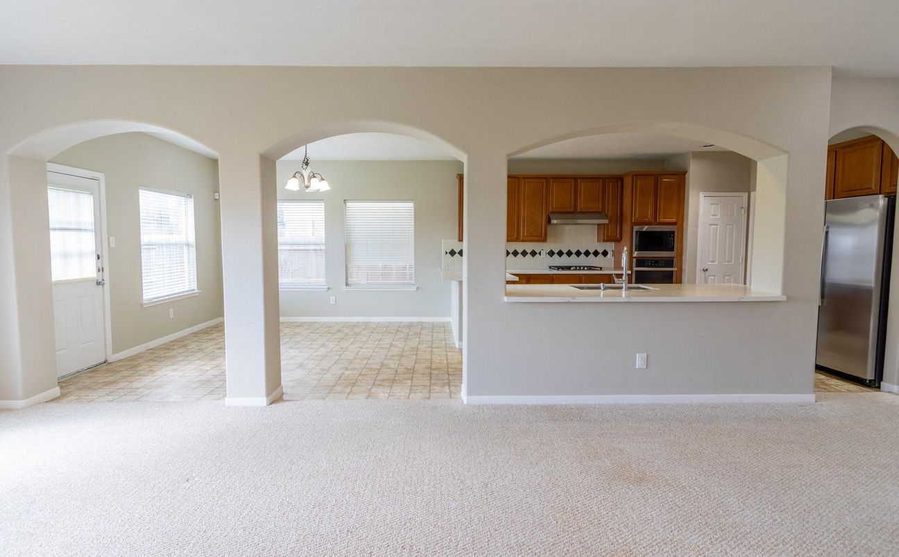 Empty room, Interior, Kitchen, Pendant Lights, Stainless Steel Appliances