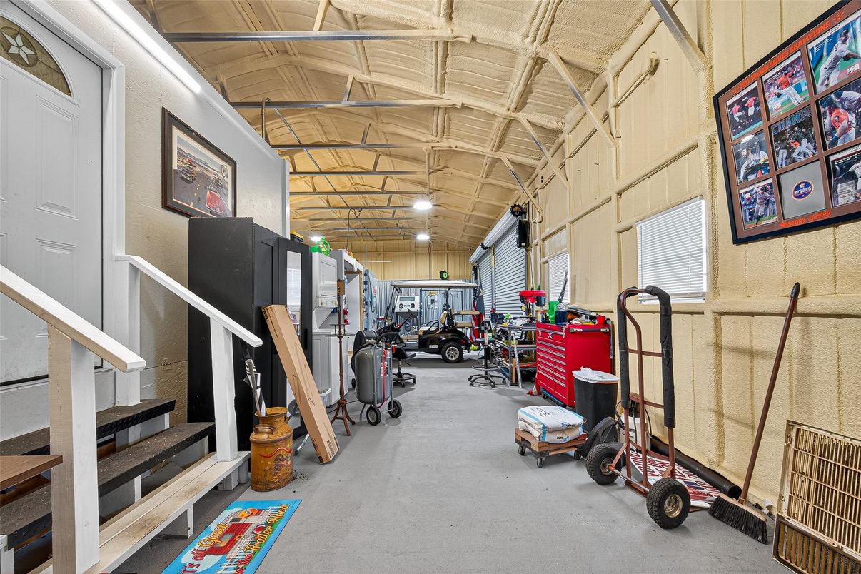 Fitness Equipment, Interior, Recessed Lighting