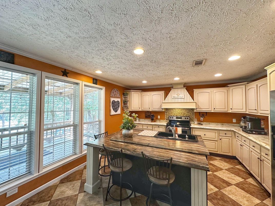 Interior, Kitchen, Recessed Lighting