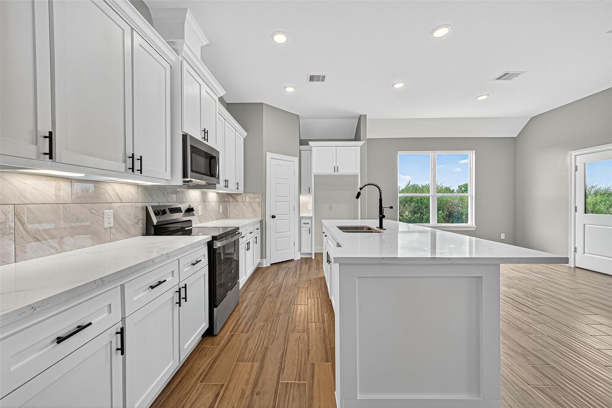 Interior, Kitchen, Marble Walls, Recessed Lighting, Wood Texture Flooring
