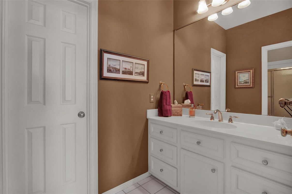 Bathroom, Interior