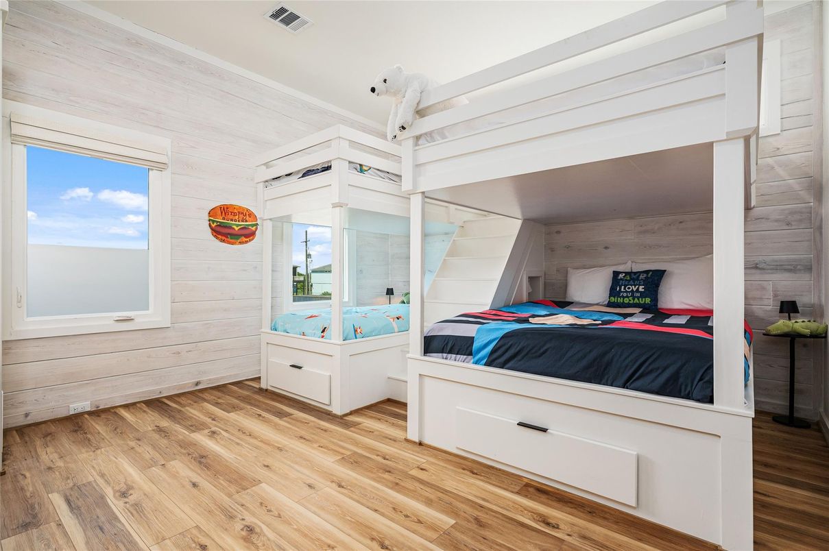 Bedroom, Interior, Wood Texture Flooring, Wooden Walls