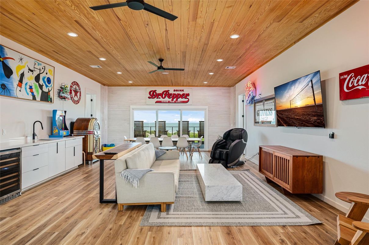 Dining room, Interior, Kitchen, Living room, Recessed Lighting, Wooden Ceilings, Wood Texture Flooring