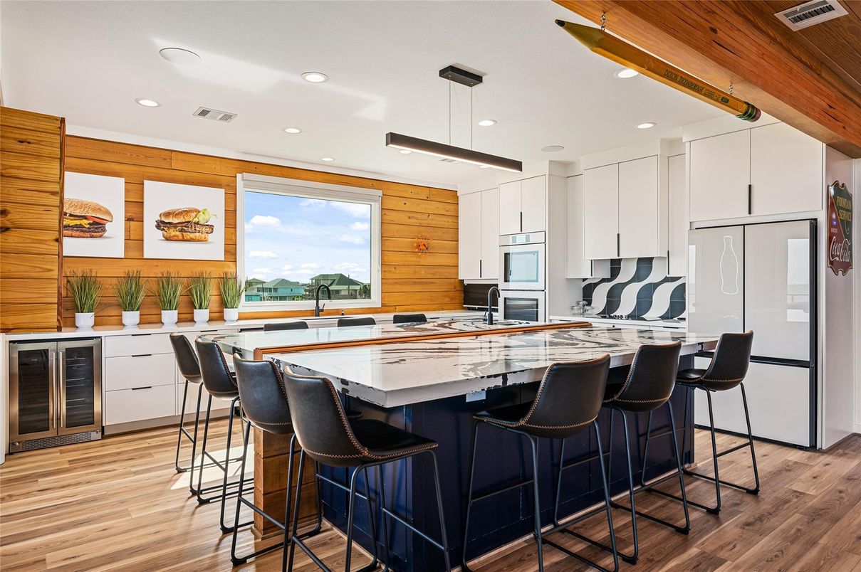 Interior, Kitchen, Pendant Lights, Recessed Lighting, Wooden Beams, Wood Texture Flooring