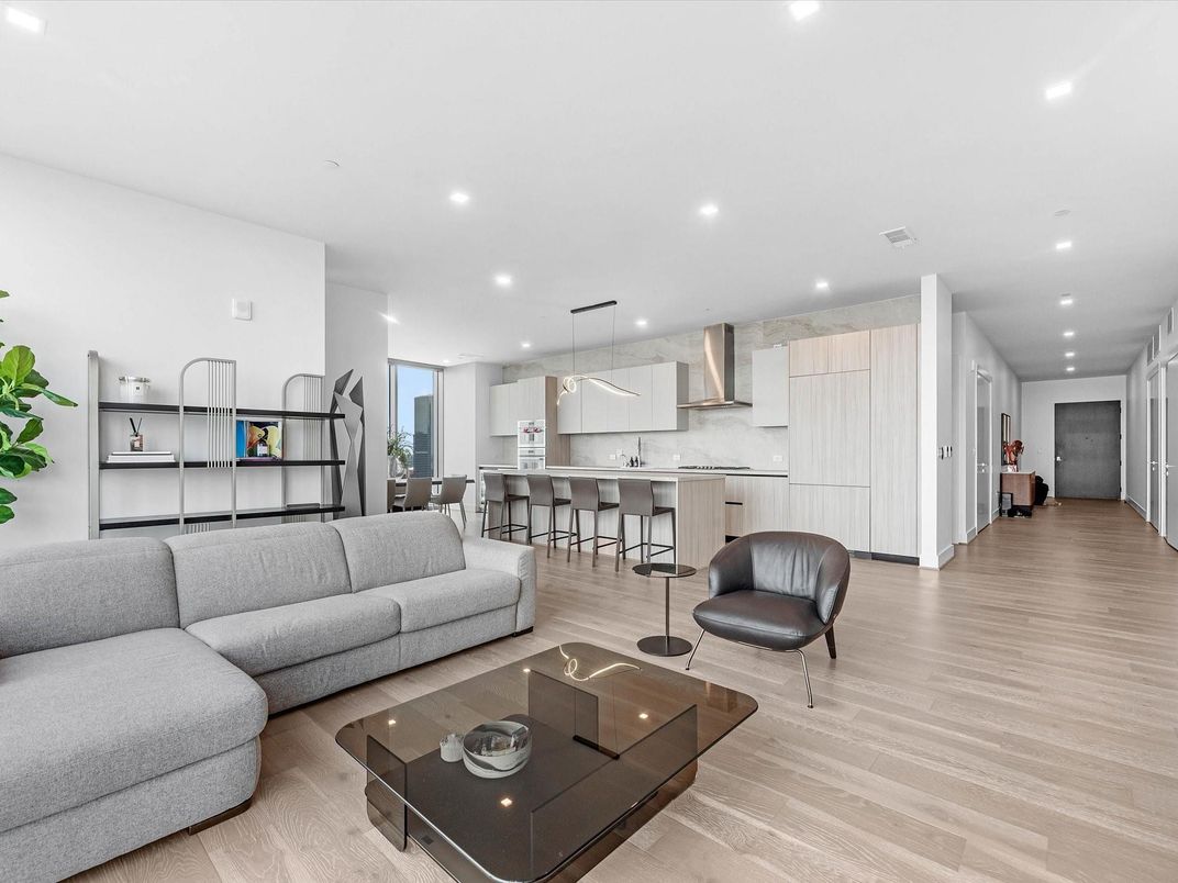 Interior, Kitchen, Living room, Pendant Lights, Recessed Lighting, Wood Texture Flooring
