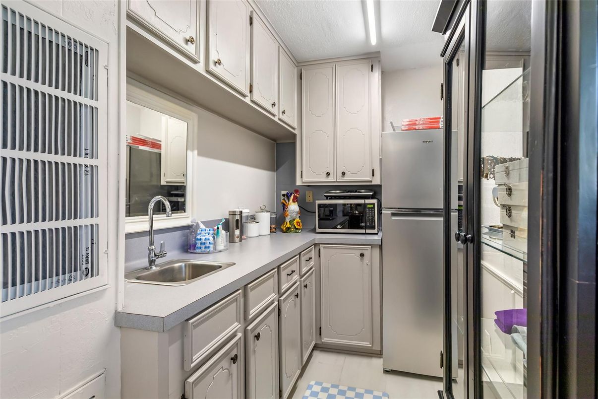 Interior, Kitchen