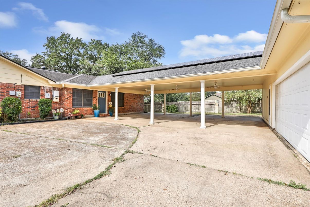 Exterior, Solar Panels