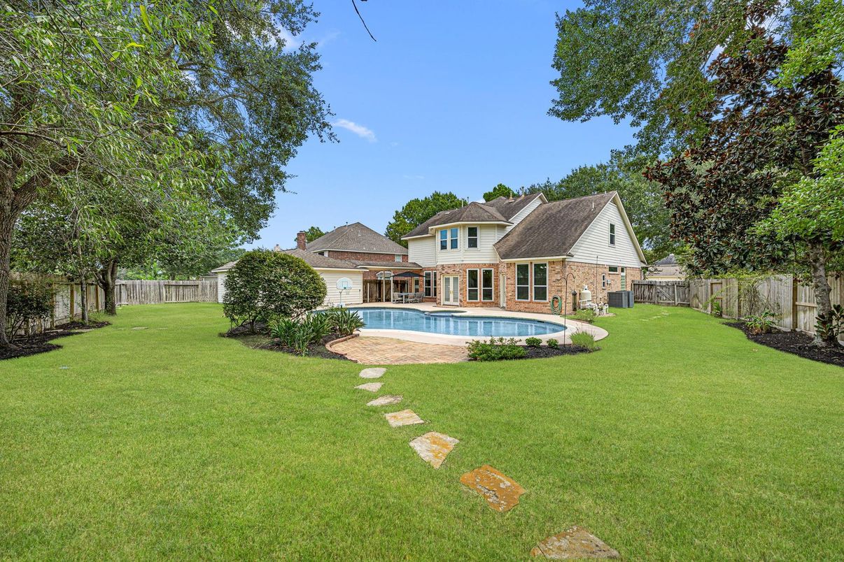 Backyard, Exterior, Pool