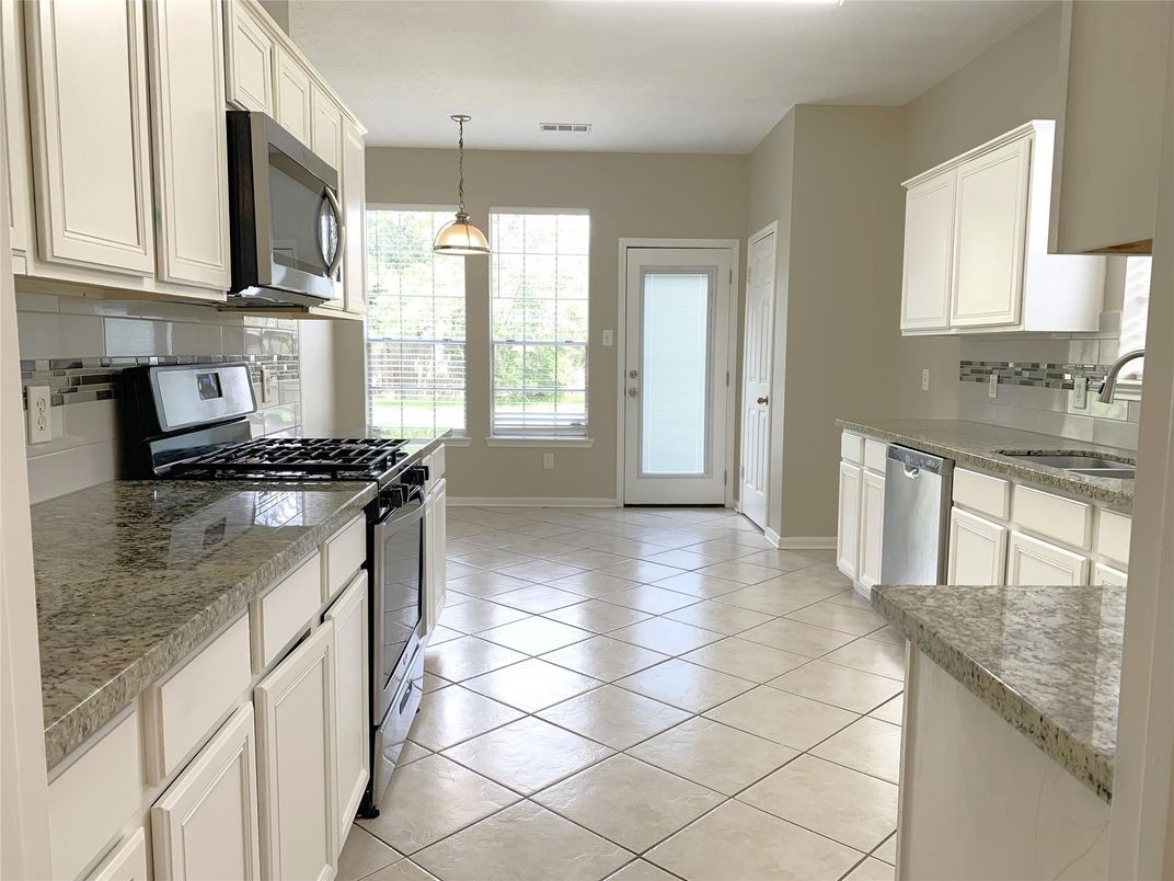 Interior, Kitchen, Pendant Lights