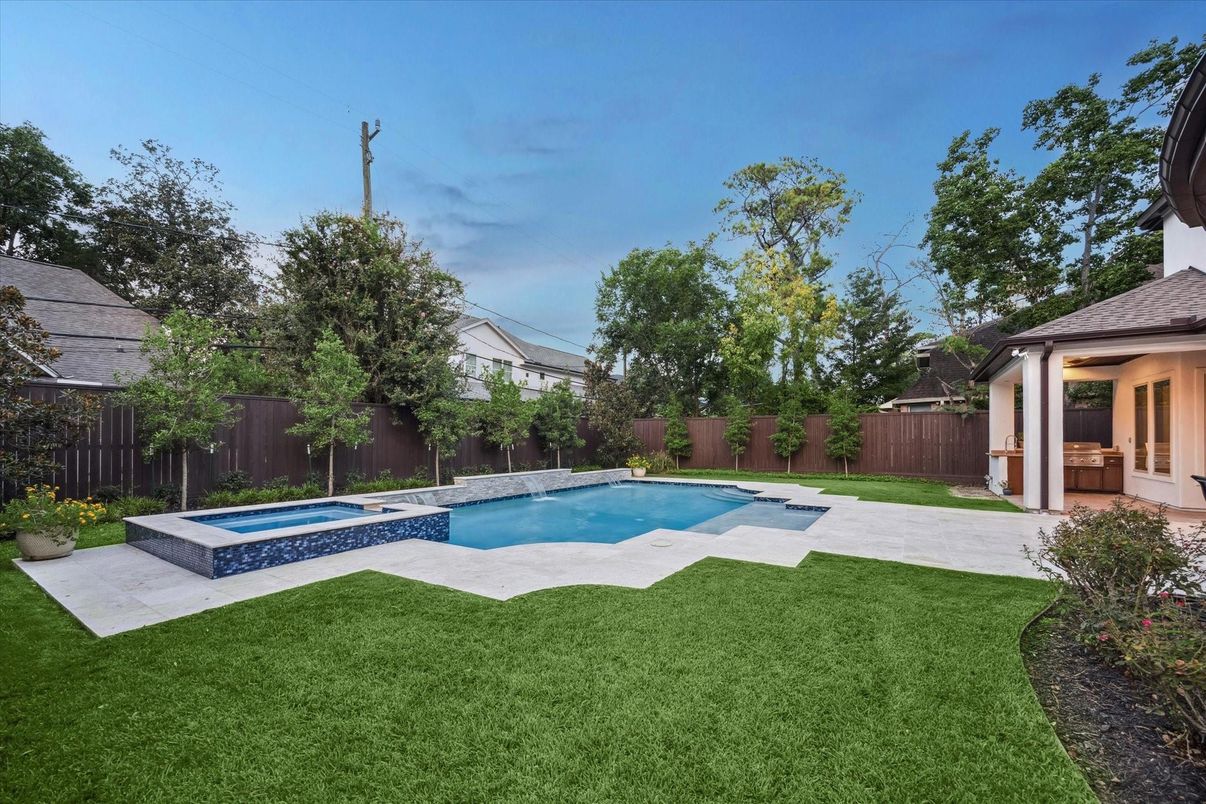 Backyard, Exterior, Pool