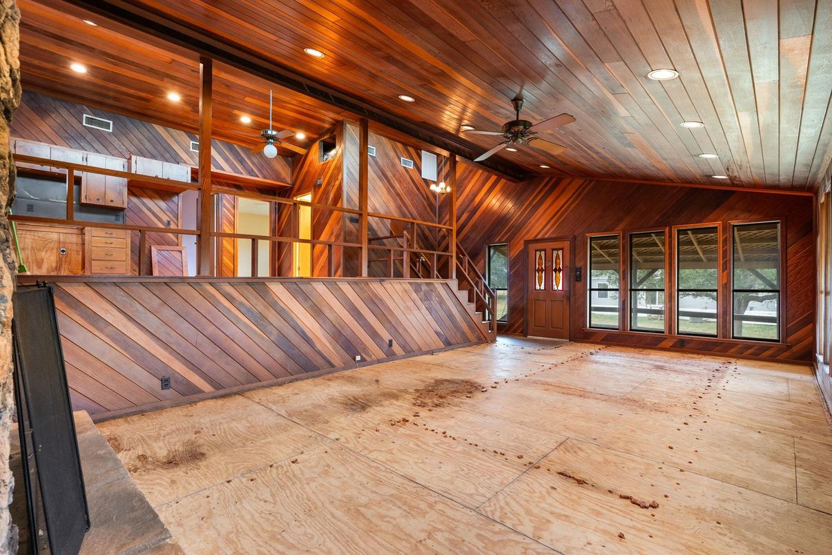 Interior, Recessed Lighting, Wooden Beams, Wooden Ceilings, Wooden Walls