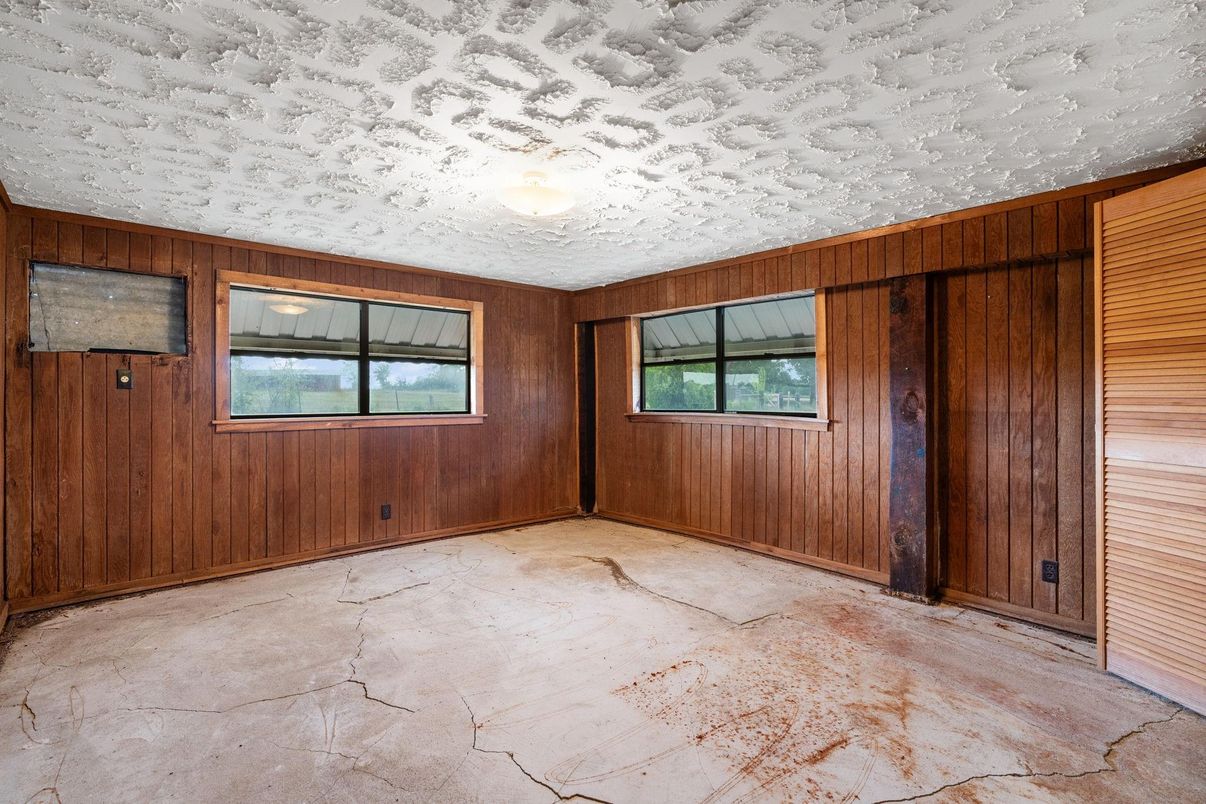 Empty room, Interior, Wooden Walls