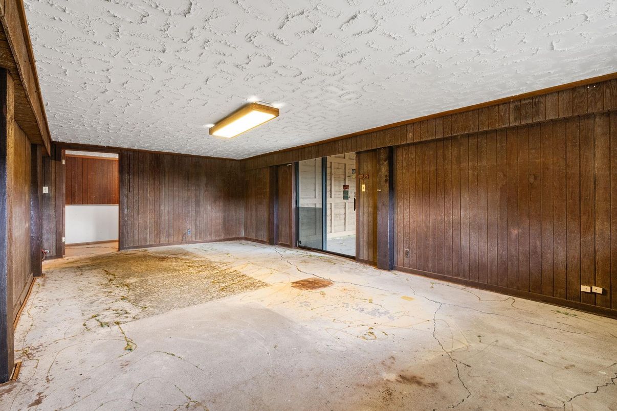Empty room, Interior, Wooden Walls