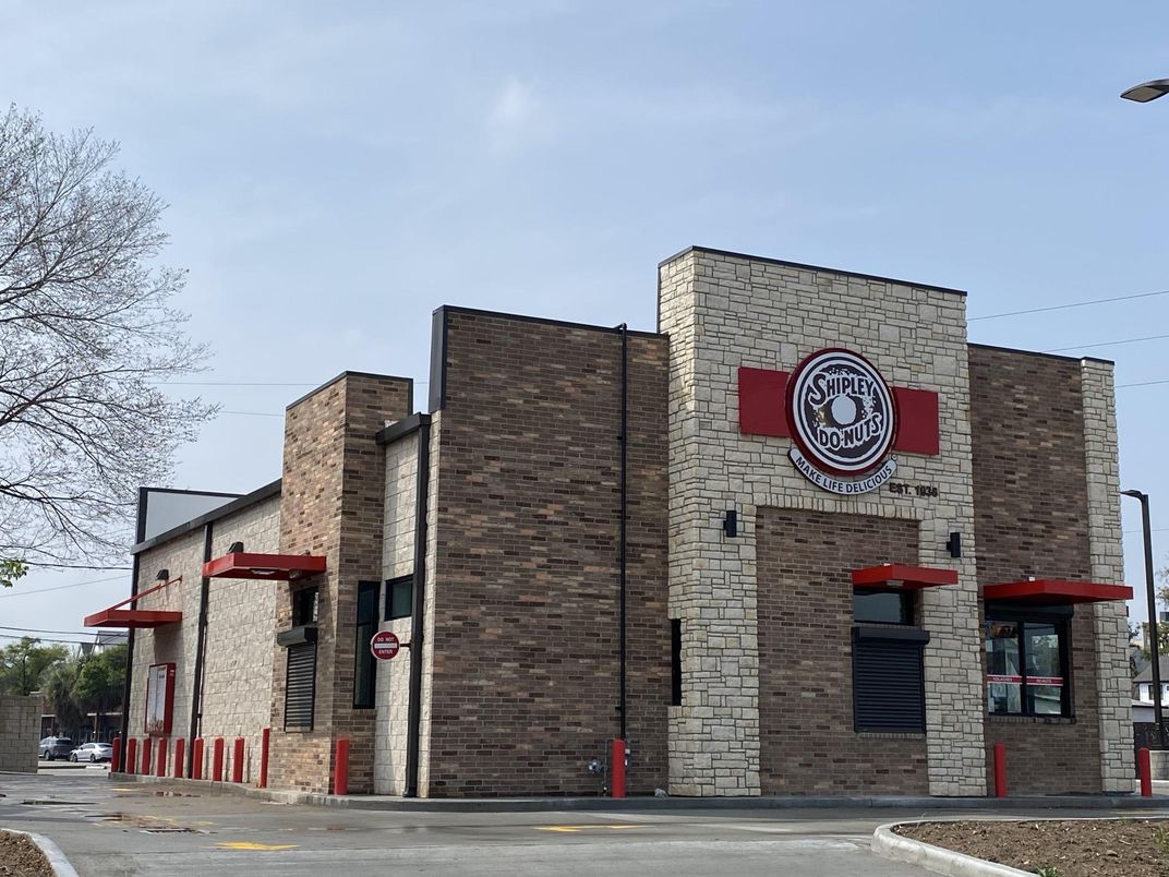 Exterior, Facade, None