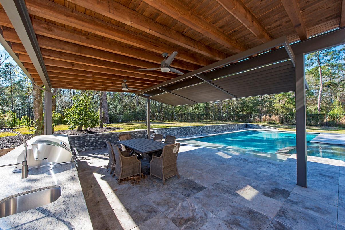 Exterior, Pool