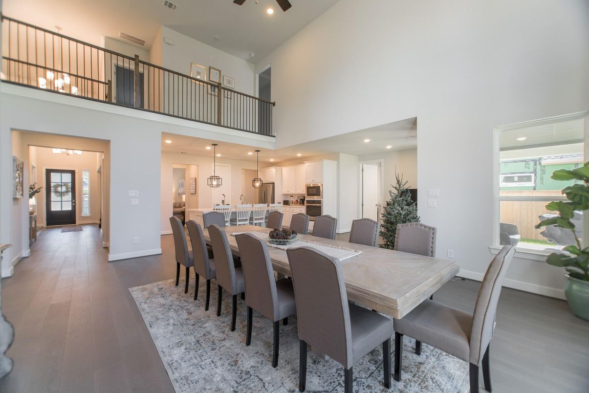 Dining room, Interior, Kitchen, Pendant Lights, Recessed Lighting, Wood Texture Flooring