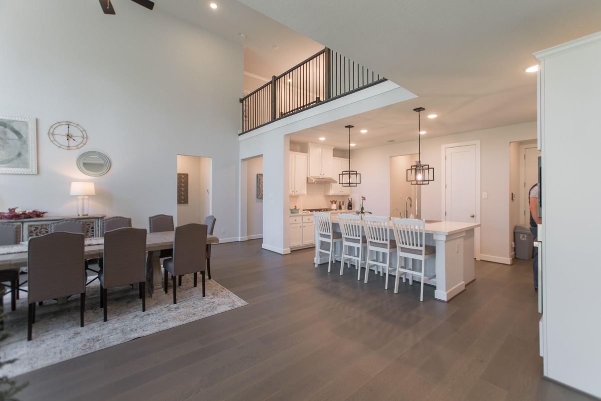 Dining room, Interior, Kitchen, Pendant Lights, Recessed Lighting, Wood Texture Flooring