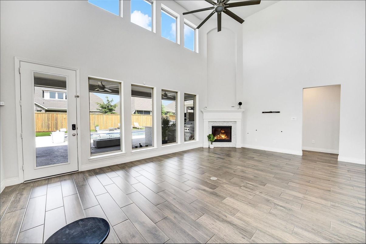 Empty room, Fireplace, Interior, Wood Texture Flooring