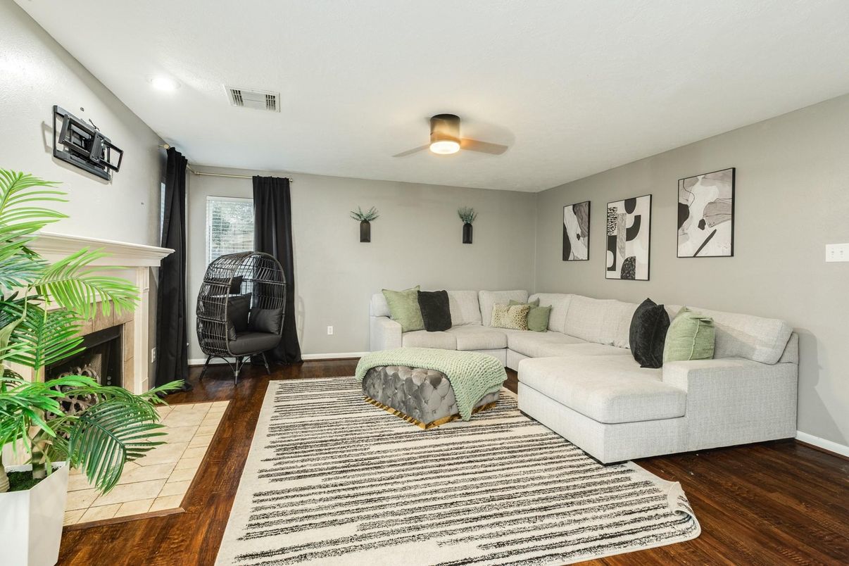 Fireplace, Interior, Living room, Recessed Lighting, Wood Texture Flooring