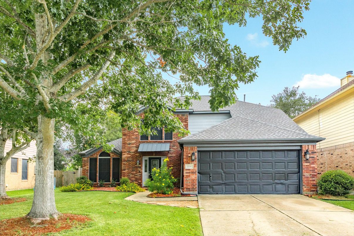 Attached, Exterior, Facade, Brick Facade, Brick Traditional