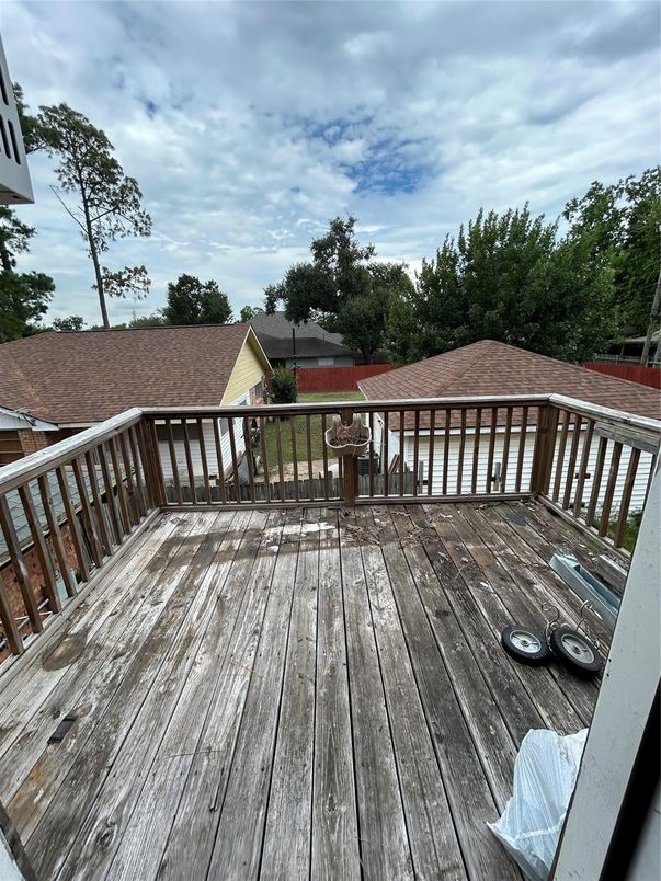 Exterior, Wood Texture Flooring