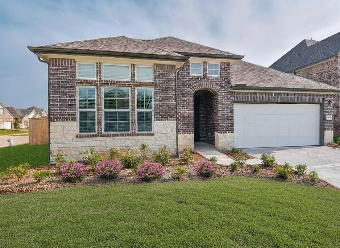 Attached, Exterior, Facade, Brick Facade, Brick Traditional