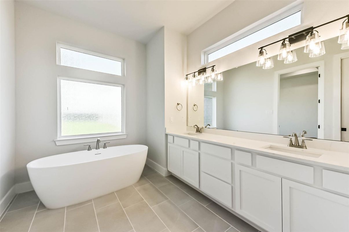Bathroom, Dual Sink Vanities, Free Standing Baths, Interior