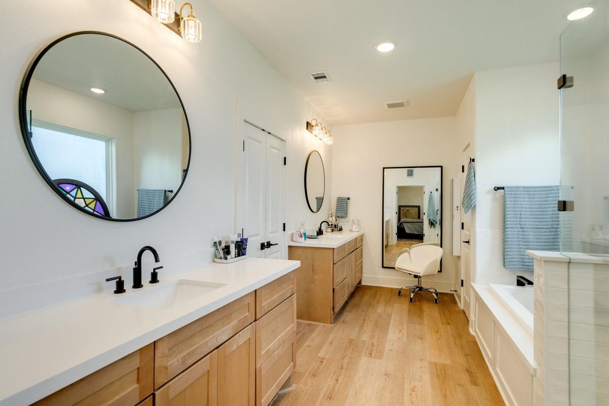 Bathroom, Dual Sink Vanities, Interior, Recessed Lighting, Wood Texture Flooring