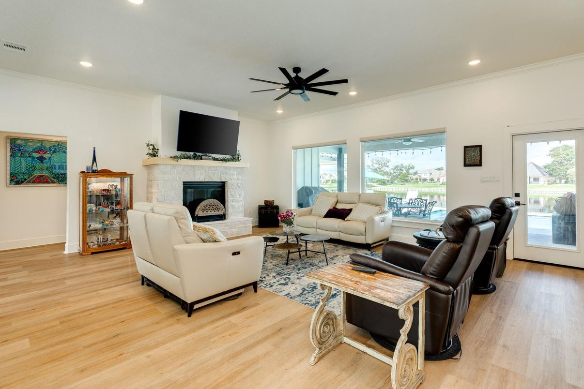 Fireplace, Interior, Living room, Recessed Lighting, Wood Texture Flooring