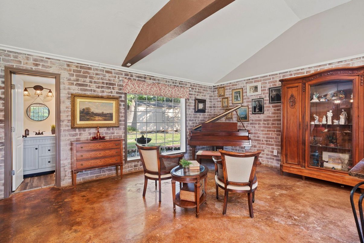 Interior, Piano, Stone Walls, Wooden Beams