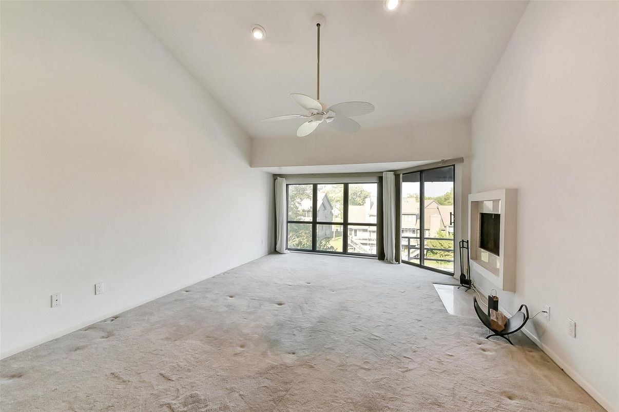 Empty room, Fireplace, Interior, Recessed Lighting