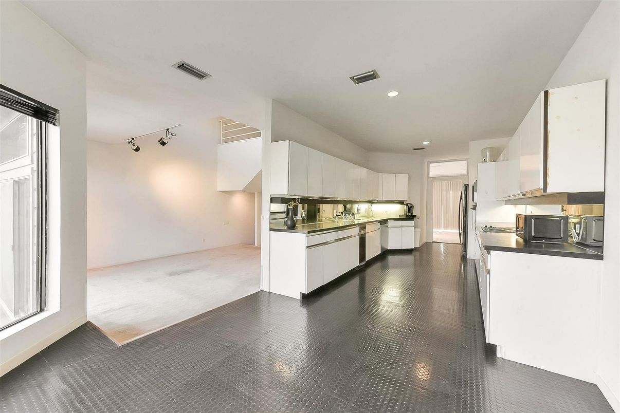 Interior, Kitchen, Recessed Lighting