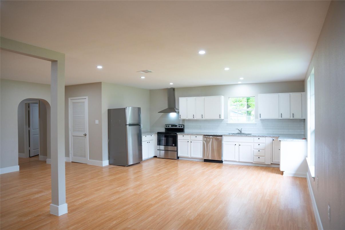 Interior, Kitchen, Recessed Lighting, Stainless Steel Appliances, Wood Texture Flooring
