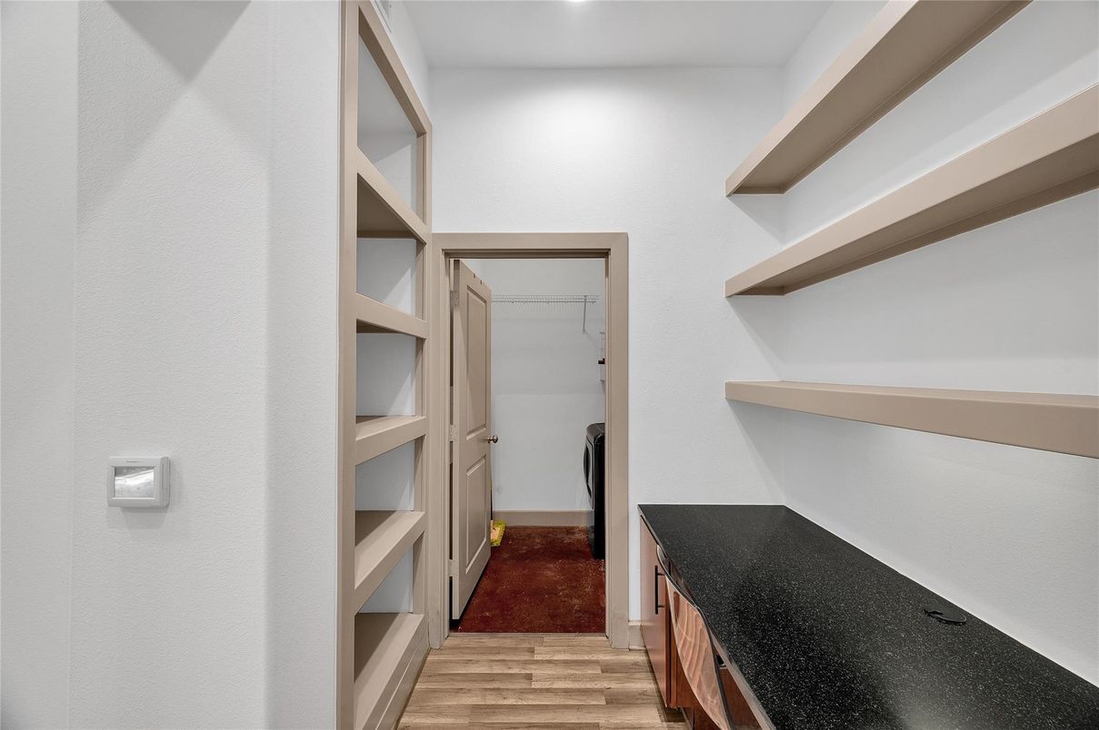 Interior, Recessed Lighting, Walk-in Closets, Wood Texture Flooring