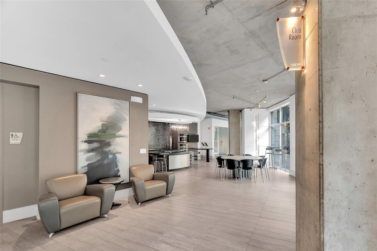 Dining room, Interior, Recessed Lighting